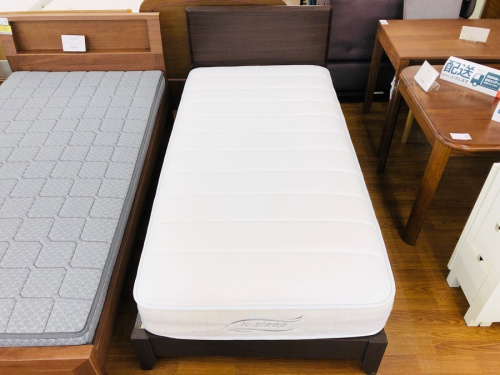 ベッドのニトリ