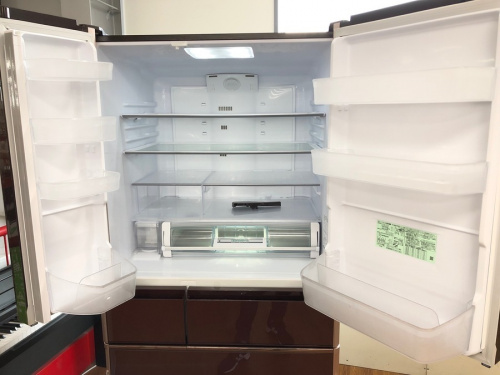 冷蔵庫 6ドアの日立 HITACHI