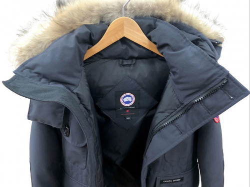 CANADA GOOSEの湘南 洋服 中古