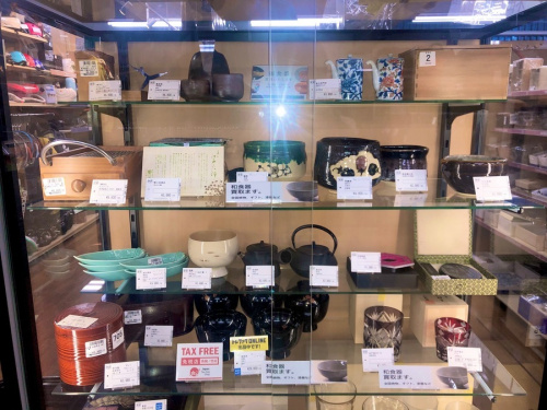トレファク藤沢　湘南藤沢情報　和食器売り場