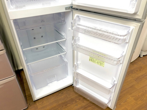 2ドア冷蔵庫のSHARP（シャープ）