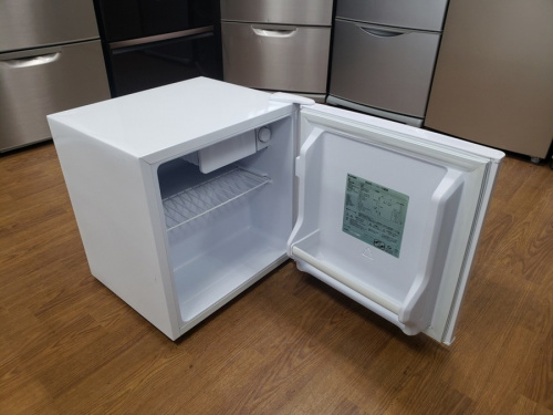 冷蔵庫の1ドア冷蔵庫