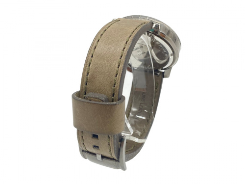 リストウォッチのFOSSIL