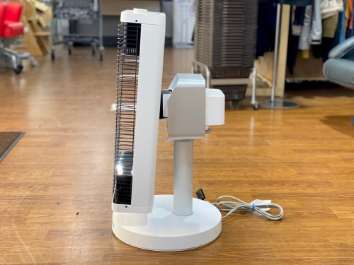 遠赤外線ヒーターのDAIKIN（ダイキン）