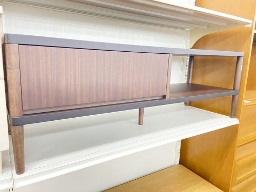 収納家具のローボード・テレビ台