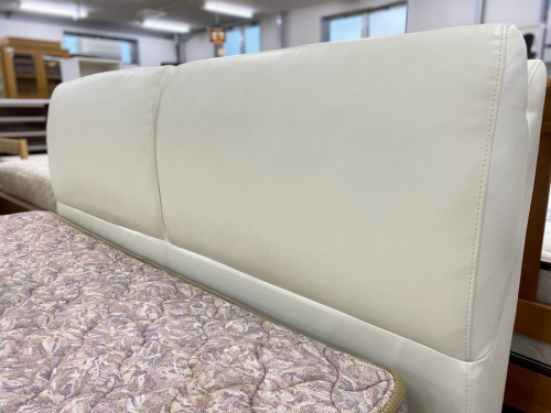 クイーンベッドのsongdream(ソングドリーム)