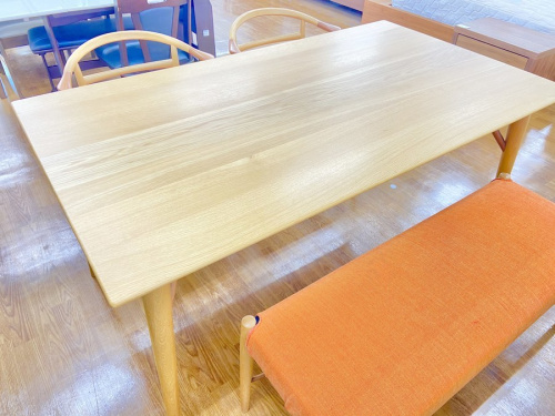 家具のダイニングセット