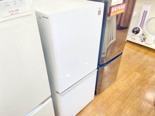 冷蔵庫の2ドア冷蔵庫