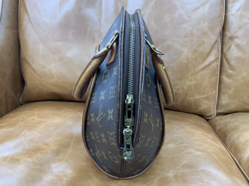 エリプスのLOUIS VUITTON