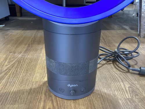 テーブルファン 30cmのdyson