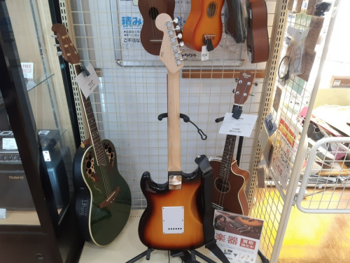 エレキギターのBUSKER’S BST-3TS