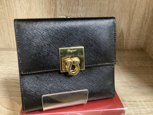 Salvatore Ferragamoの湘南藤沢情報