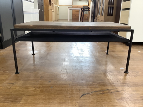 東馬のローテーブル