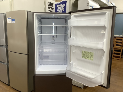 2ドア冷蔵庫のSHARP