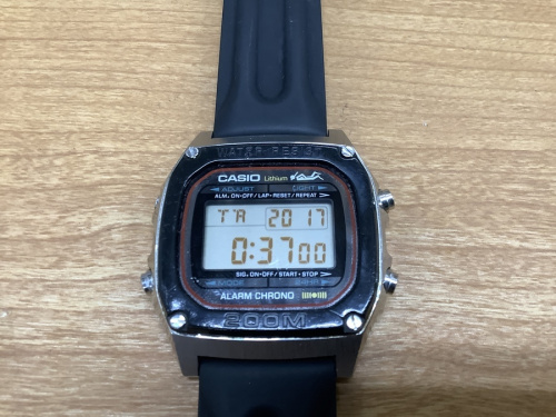 CASIOのデジタルウォッチ