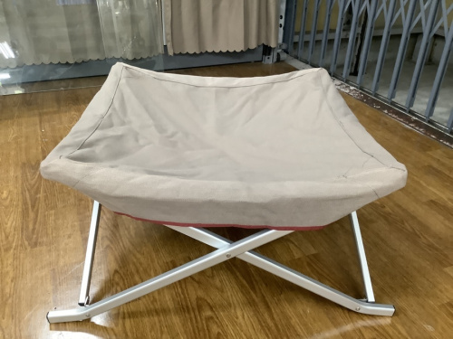 ファニチャーのドッグコット