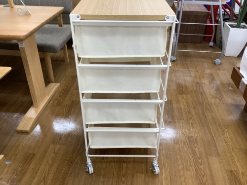 シェルフのユニットシェルフ