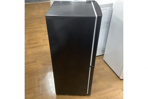 冷蔵庫の2ドア冷蔵庫