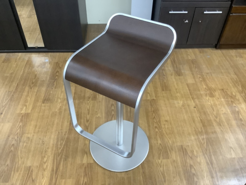 生活家具のイス