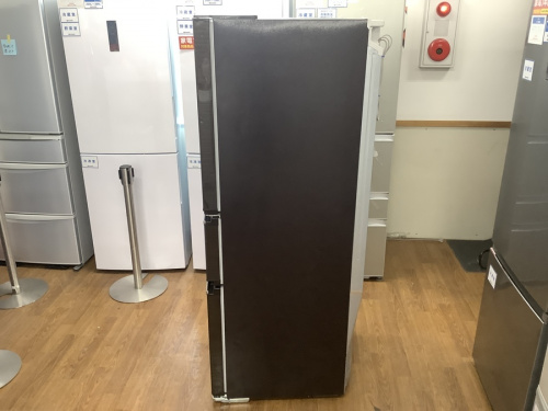 冷蔵庫の3ドア冷蔵庫