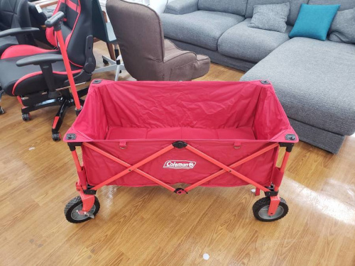 アウトドア用品のキャリーワゴン