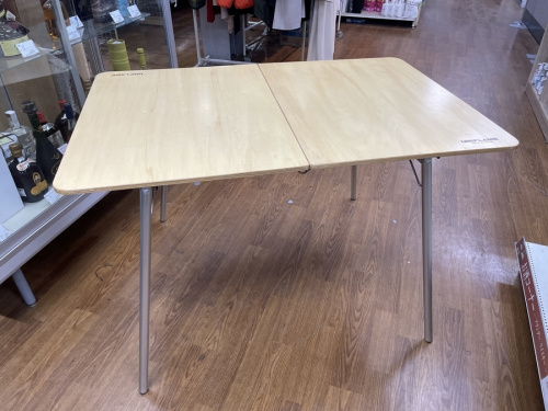 アウトドアのファニチャー