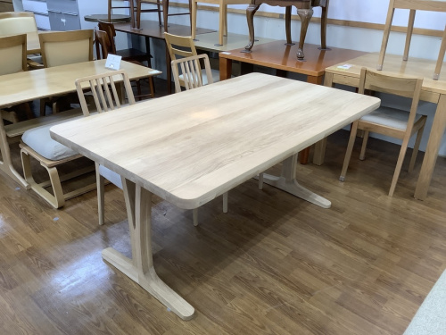 ダイニング3点セットのkarimoku