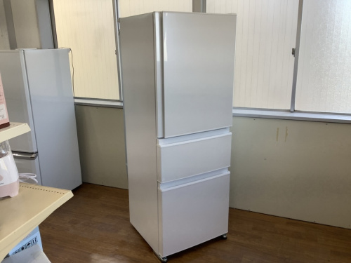 キッチン家電の冷蔵庫