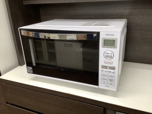 キッチン家電の電子レンジ