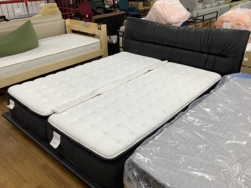 生活家具のベッド