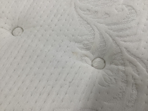 ベッドのニトリ