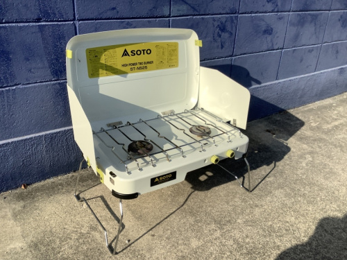 アウトドアのガスコンロ