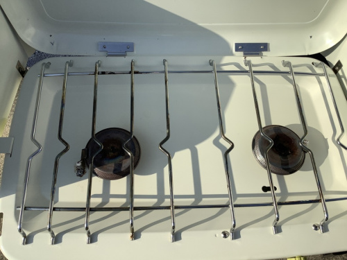 ガスコンロのツインガスバーナー