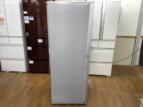 冷蔵庫の4ドア冷蔵庫