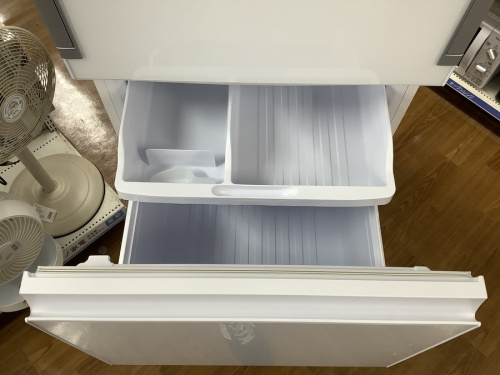 3ドア冷蔵庫のSHARP