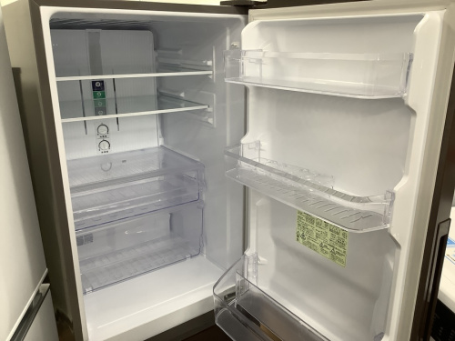 冷蔵庫の2ドア冷蔵庫