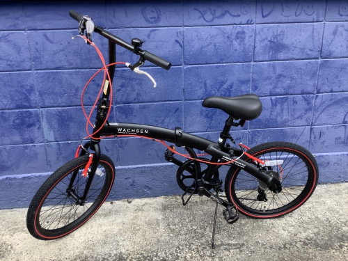 スポーツ用品の自転車