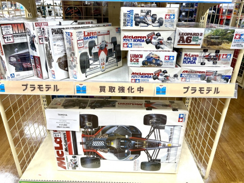フィギュア