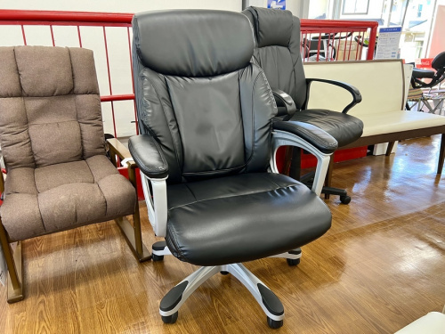 ワークチェアのニトリ