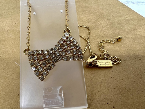 メンズアクセサリーの湘南藤沢情報