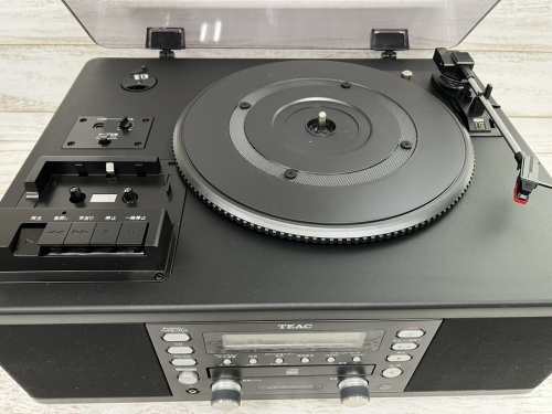 オーディオのレコードプレイヤー