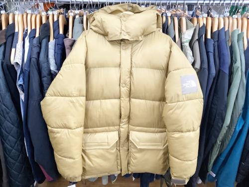 ダウンジャケットのヌプシ