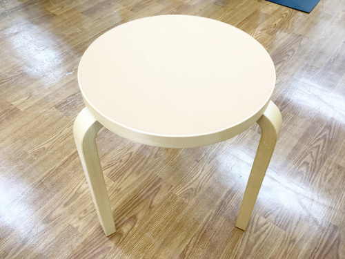 スツールのartek(アルテック)