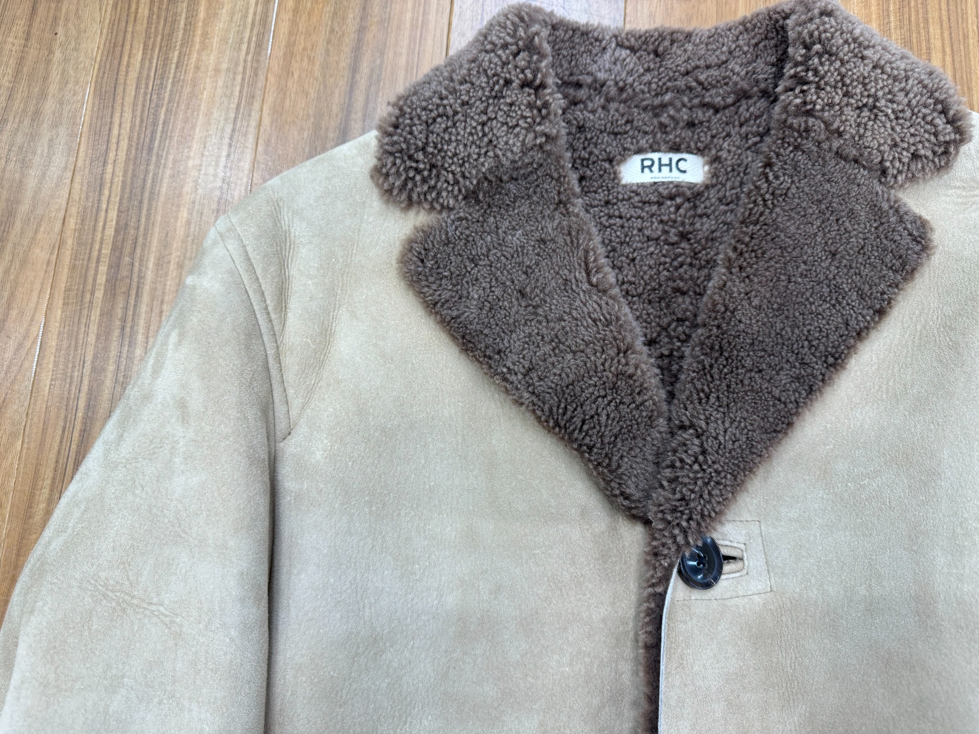 RHC Ron Herman(ロンハーマン) ムートンコートが買取入荷しました