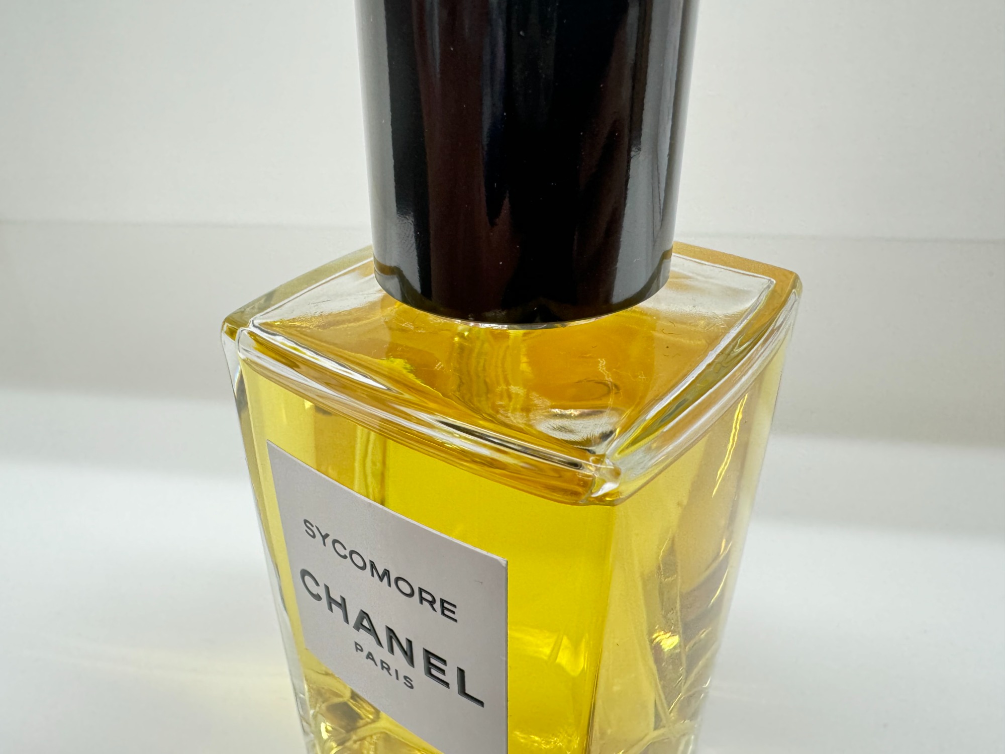 CHANEL シャネル レゼクスクルジフ オードトワレ 200ml シコモア
