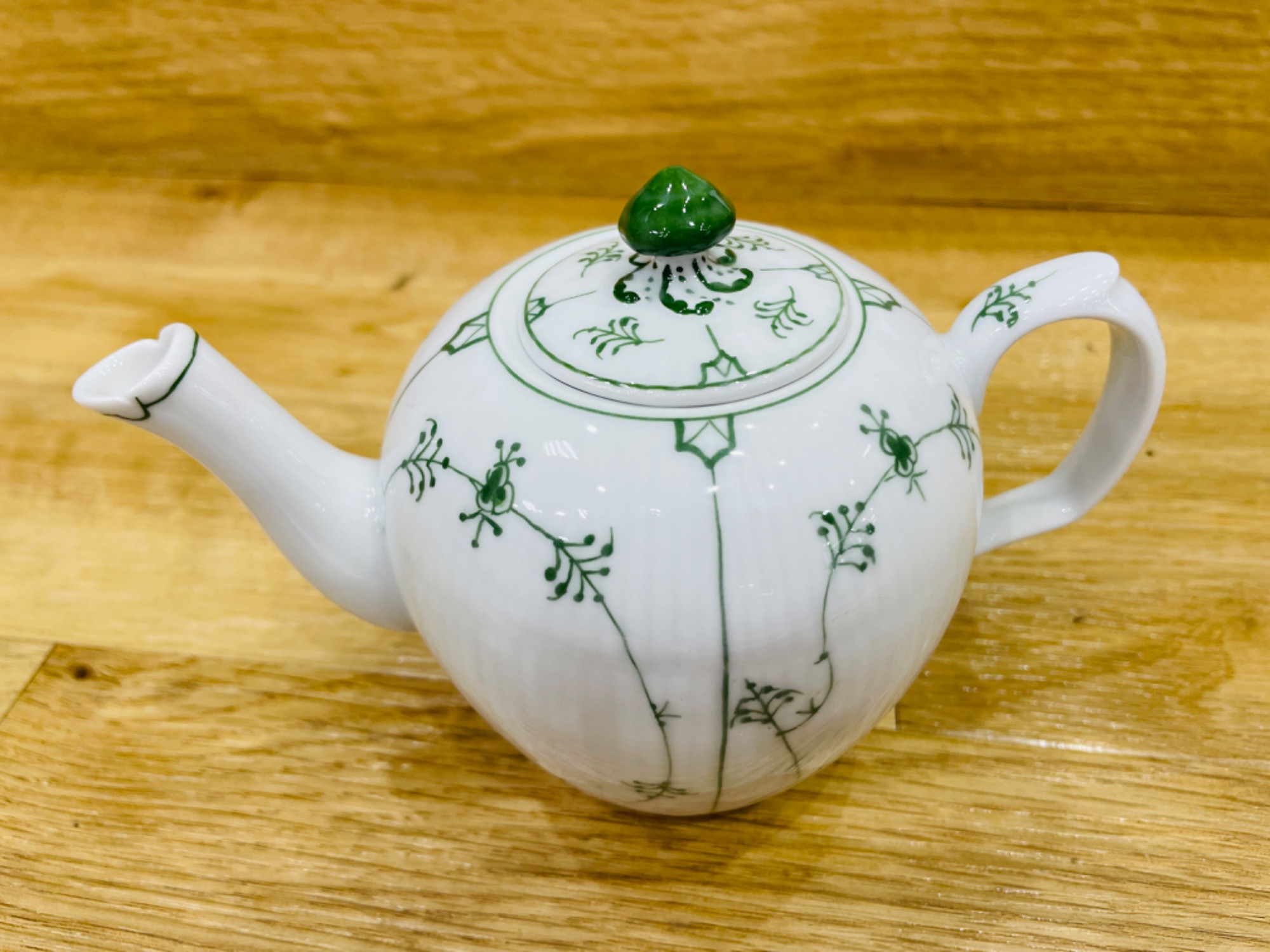 廃盤品】Royal Copenhagen（ロイヤルコペンハーゲン）グリーン