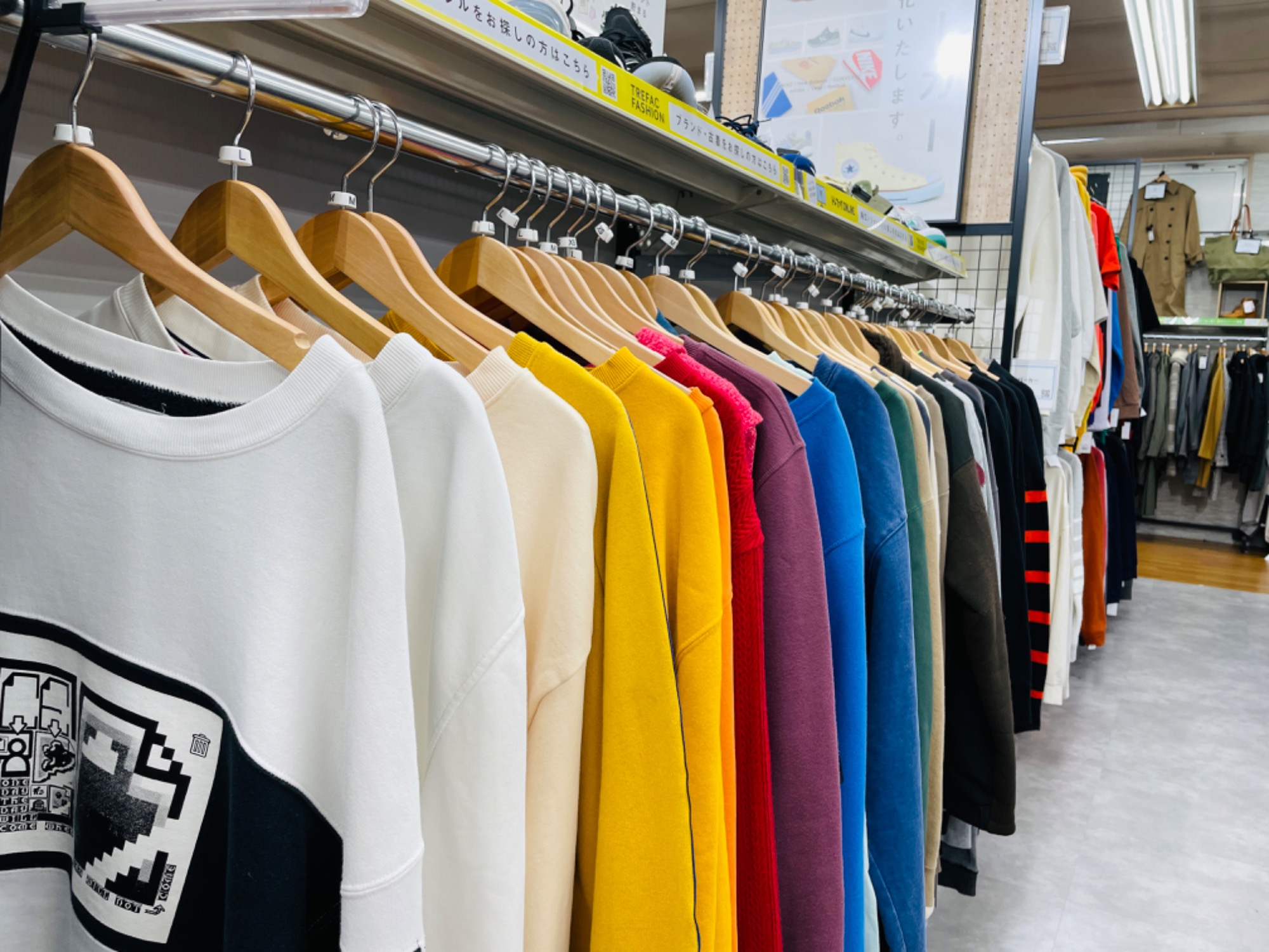 ［美品］プリーツプリーズ　ダークグレーデニム転写プリントスカート PLEATS PLEASE ISSEY MIYAKE（プリーツプリーズイッセイミヤケ)中古