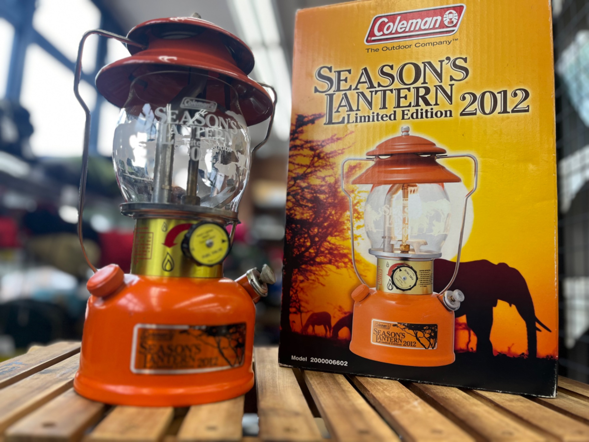 【未使用】コールマン　シーズンズランタン2012年オレンジ　ベンチレーター シーズンズランタン2012 未使用コールマン シーズンズランタン2012年