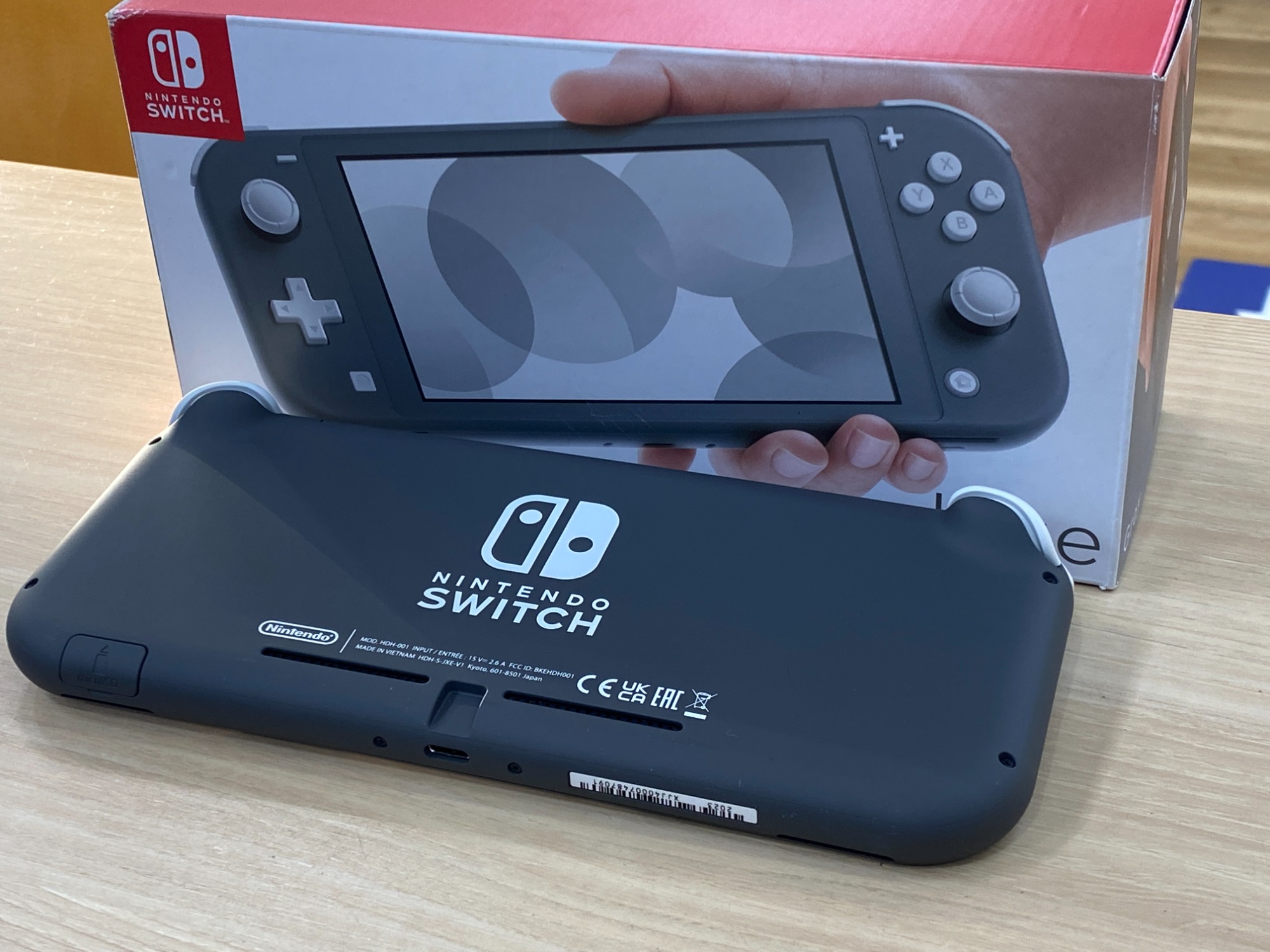 【トレファク足立扇店】Nintendo Switch Lite　販売中です。 Nintendo (ニンテンドウ) Nintendo Switch Lite HDH-001｜トレファクONLINE