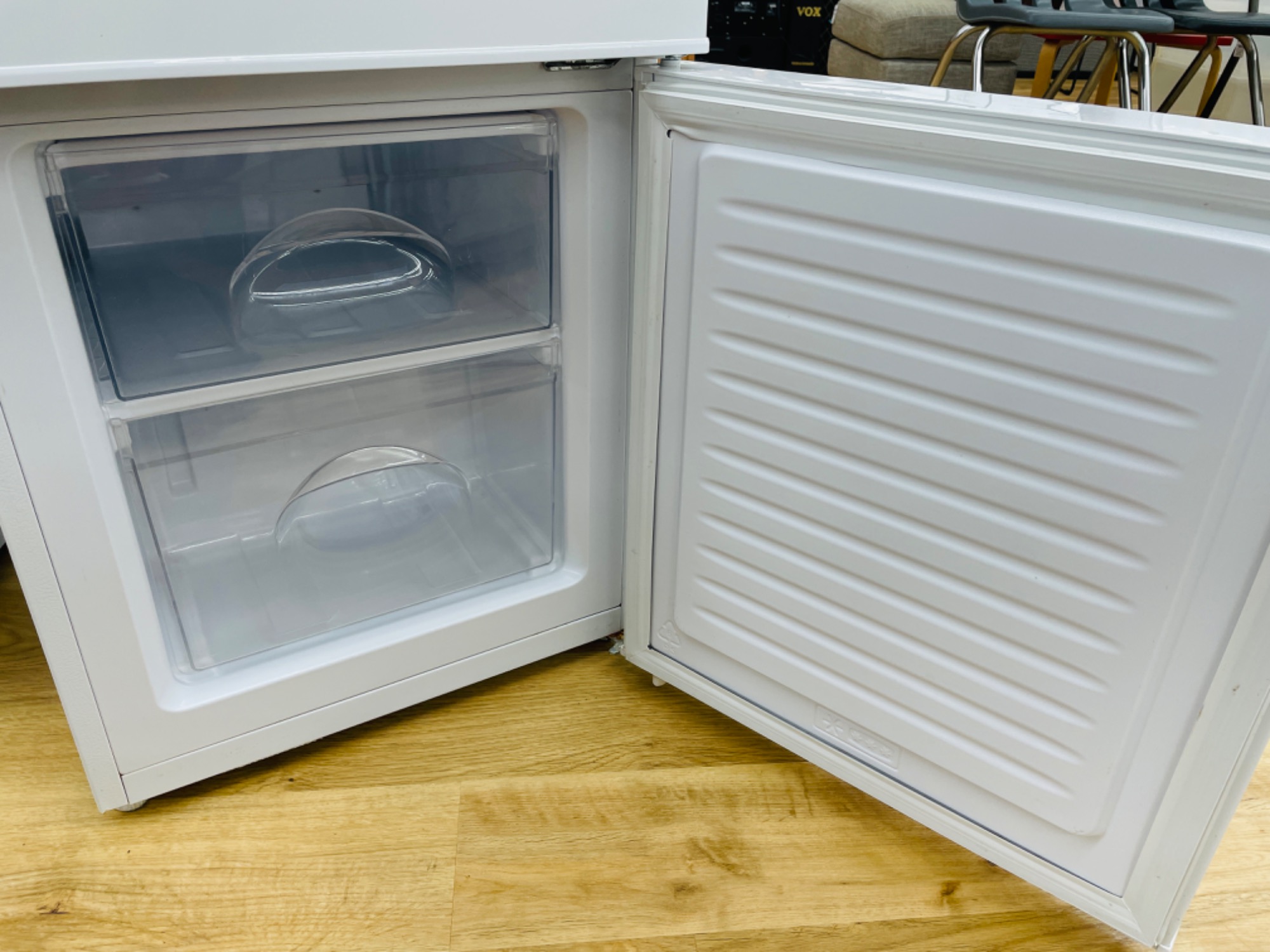 訳アリ品】NITORI（ニトリ）2ドア冷蔵庫 NTR-106WH 2021年製が買取